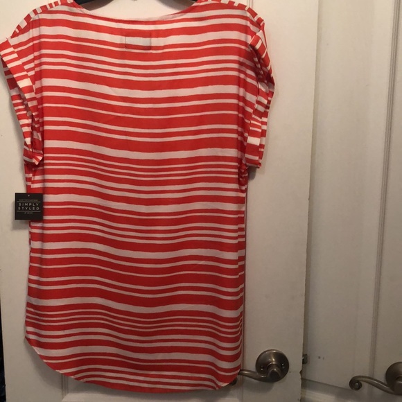 Zipper front top - Picture 2 of 3